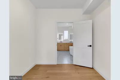 2423 Hartranft Street, Philadelphia, PA 19145 - Photo 21