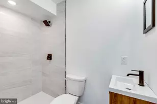 4327 Baltimore Ave, Philadelphia, PA 19104 - Photo 15
