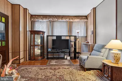 622 N 64th Street, Philadelphia, PA 19151 - Photo 9