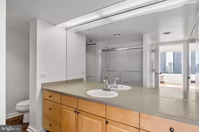 2001 Hamilton Street #2004, Philadelphia, PA 19130 - Photo 13
