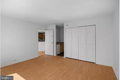 2001 Hamilton Street #2004, Philadelphia, PA 19130 - Photo 19