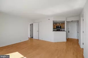 2001 Hamilton St, Philadelphia, PA 19130 - Photo 3