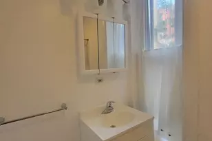214 Buckingham Pl, Philadelphia, PA 19104 - Photo 13
