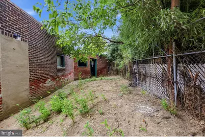 227 Lindley Avenue, Philadelphia, PA 19120 - Photo 15