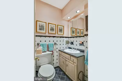 2125 Brandywine Street, Philadelphia, PA 19130 - Photo 11