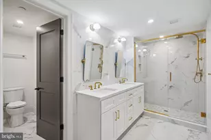 135 S 19th St, Philadelphia, PA 19103 - Photo 11