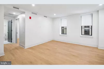135 S 19th Street #204, Philadelphia, PA 19103 - Photo 3