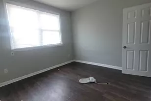2564 E Auburn St, Philadelphia, PA 19134 - Photo 11