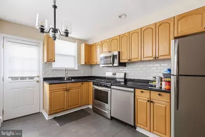 2319 S Bouvier Street, Philadelphia, PA 19145 - Photo 13