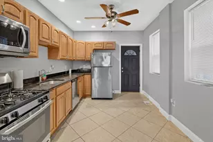 2548 E Indiana Ave, Philadelphia, PA 19134 - Photo 11