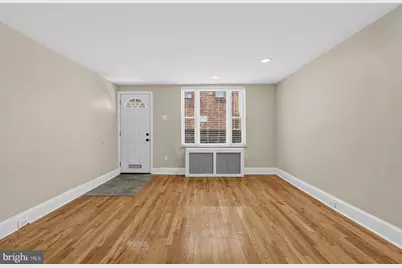 2405 S Warnock Street, Philadelphia, PA 19148 - Photo 3