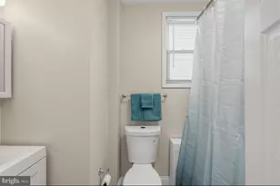 2405 S Warnock St, Philadelphia, PA 19148 - Photo 31