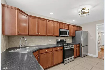 2405 S Warnock Street, Philadelphia, PA 19148 - Photo 7