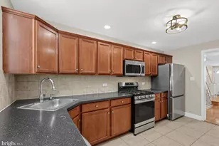 2405 S Warnock St, Philadelphia, PA 19148 - Photo 7