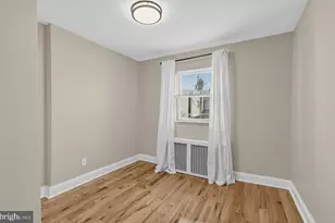 2405 S Warnock St, Philadelphia, PA 19148 - Photo 9