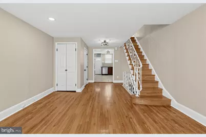 2405 S Warnock Street, Philadelphia, PA 19148 - Photo 1