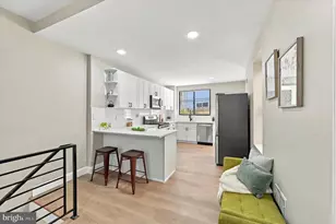 1320 17th Street S, Philadelphia, PA 19146 - Photo 11