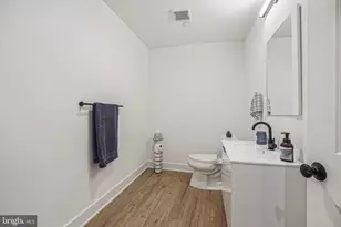 1109 Earl St, Philadelphia, PA 19125 - Photo 37