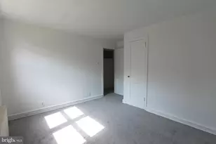 510 S Pleasant Pl, Philadelphia, PA 19119 - Photo 15