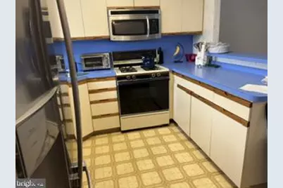 8310 Strahle Place, Philadelphia, PA 19111 - Photo 15