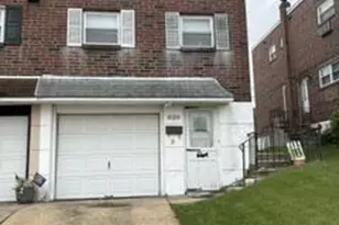8310 Strahle Pl, Philadelphia, PA 19111 - Photo 3