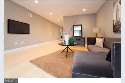 912 N Front Street, Philadelphia, PA 19123 - Photo 3