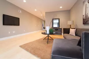 912 N Front St, Philadelphia, PA 19123 - Photo 3