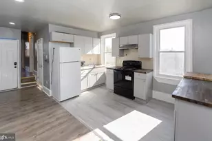 1834 N 22nd St, Philadelphia, PA 19121 - Photo 13
