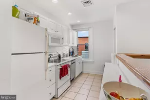 844 N 25th St, Philadelphia, PA 19130 - Photo 5