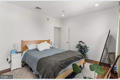 844 N 25th Street #2, Philadelphia, PA 19130 - Photo 13
