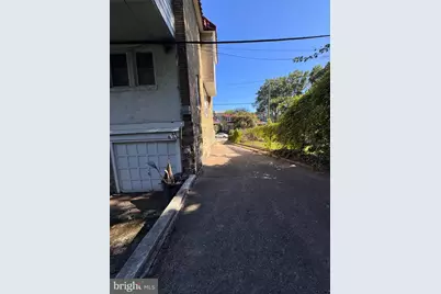 131 W Sedgwick Street, Philadelphia, PA 19119 - Photo 29