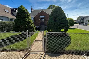 9301 Ditman St, Philadelphia, PA 19114 - Photo 3