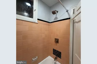 1320 W Nedro Avenue, Philadelphia, PA 19141 - Photo 9