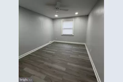 1320 W Nedro Avenue, Philadelphia, PA 19141 - Photo 11