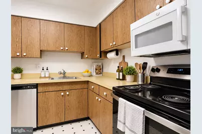 1420 Locust Street #14D, Philadelphia, PA 19102 - Photo 9