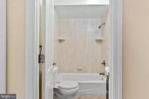 1819 Christian St, Philadelphia, PA 19146 - Photo 13