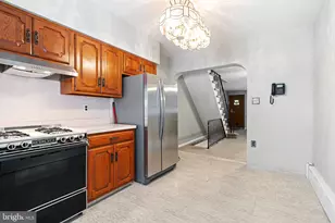 2523 S Camac St, Philadelphia, PA 19148 - Photo 5