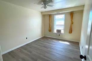 2710 Dothan Plaza, Philadelphia, PA 19153 - Photo 5