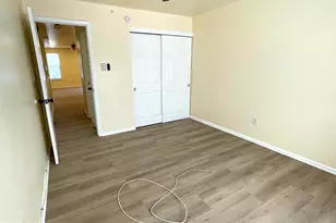 2710 Dothan Plaza, Philadelphia, PA 19153 - Photo 7