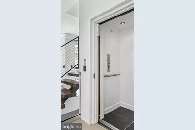 254 S 24th Street, Philadelphia, PA 19103 - Photo 47
