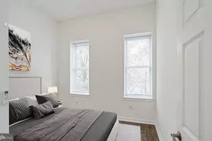 405 S 42nd St, Philadelphia, PA 19104 - Photo 9