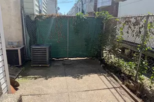 2516 S Broad St, Philadelphia, PA 19145 - Photo 9