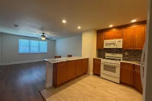 3979 Rowena Dr, Philadelphia, PA 19114 - Photo 5