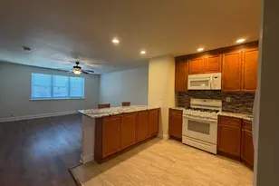 3979 Rowena Dr, Philadelphia, PA 19114 - Photo 3