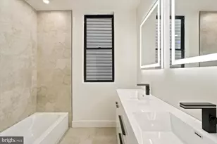 330 Carson St, Philadelphia, PA 19128 - Photo 13