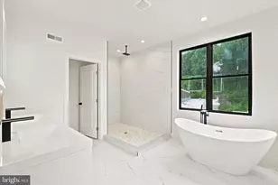 330 Carson St, Philadelphia, PA 19128 - Photo 21