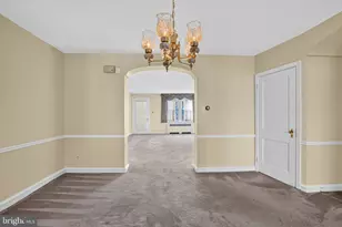 5759 W Jefferson St, Philadelphia, PA 19131 - Photo 9