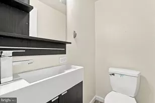 314 Gates St, Philadelphia, PA 19128 - Photo 5
