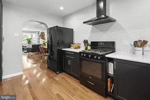 809 Moore St, Philadelphia, PA 19148 - Photo 9