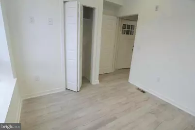 717 N 35th Street, Philadelphia, PA 19104 - Photo 3
